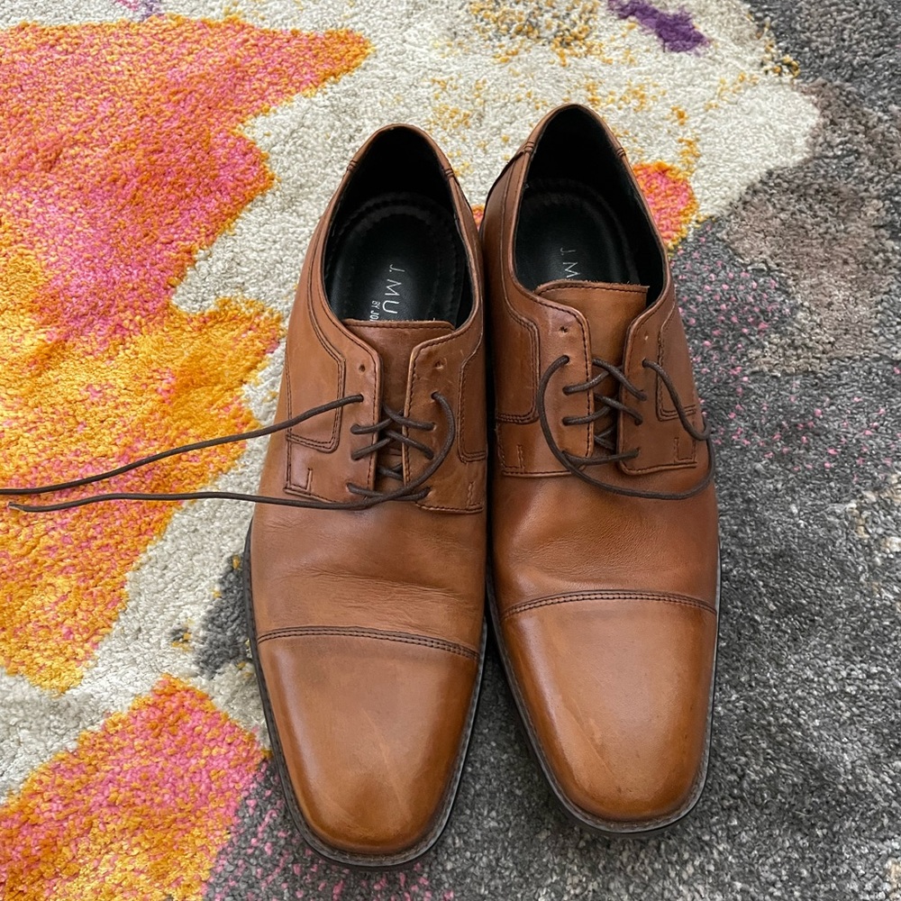 Mens dress shoes